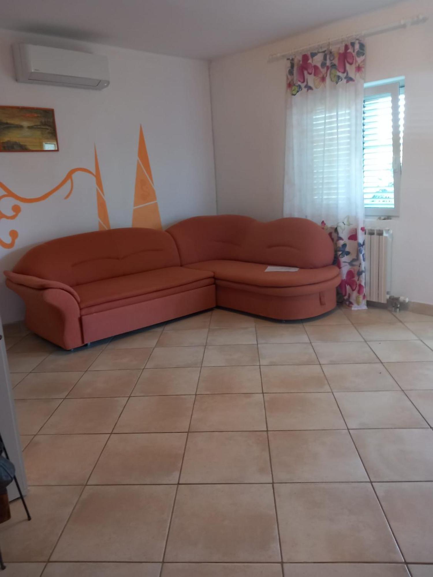 Karin Apartmani Hani Gornji Karin Eksteriør bilde